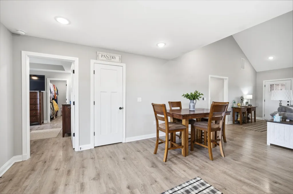 1137 Mission Drive Richmond KY 40475