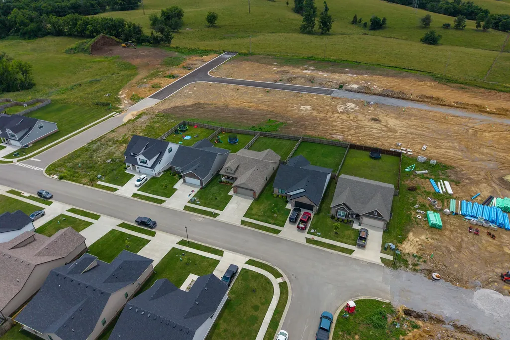 1137 Mission Drive Richmond KY 40475