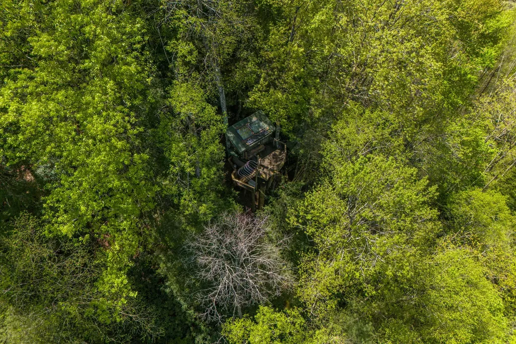100 Cr-1129 Stanton KY 40380