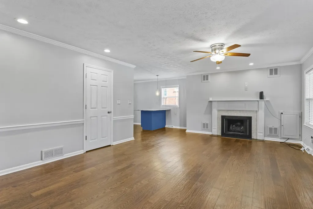 3483 Lansdowne Drive Lexington KY 40517