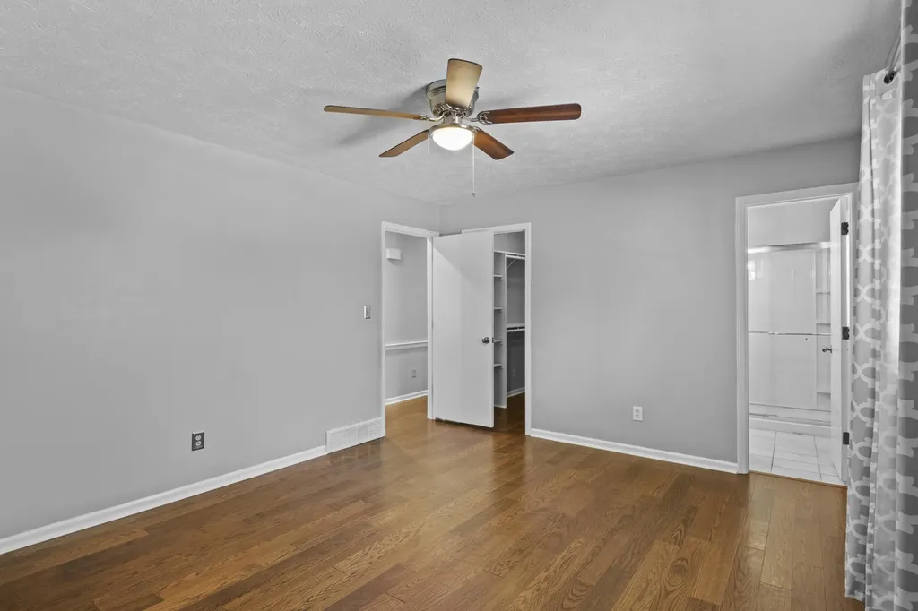 3483 Lansdowne Drive Lexington KY 40517