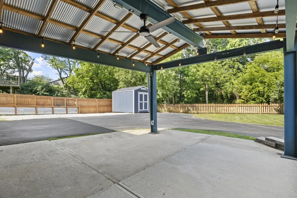 3483 Lansdowne Drive Lexington KY 40517