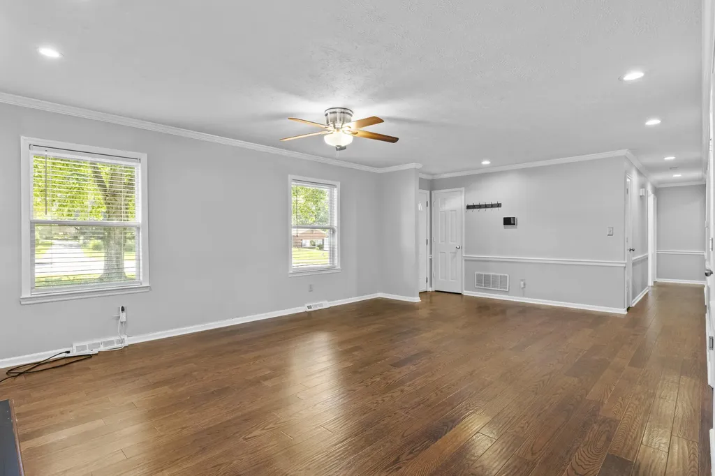 3483 Lansdowne Drive Lexington KY 40517
