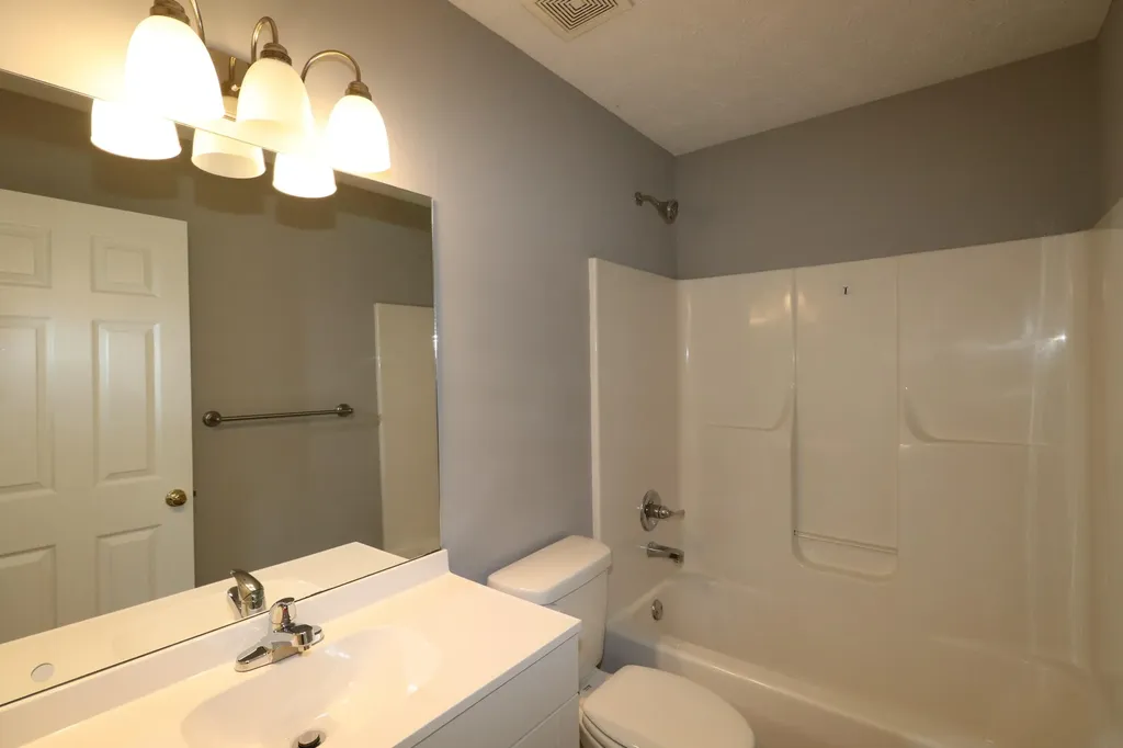 208 Mariwood Court Nicholasville KY 40356