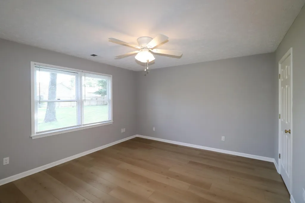 208 Mariwood Court Nicholasville KY 40356
