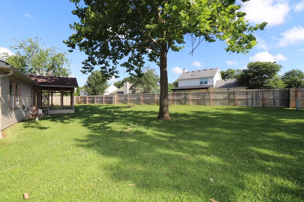 208 Mariwood Court Nicholasville KY 40356