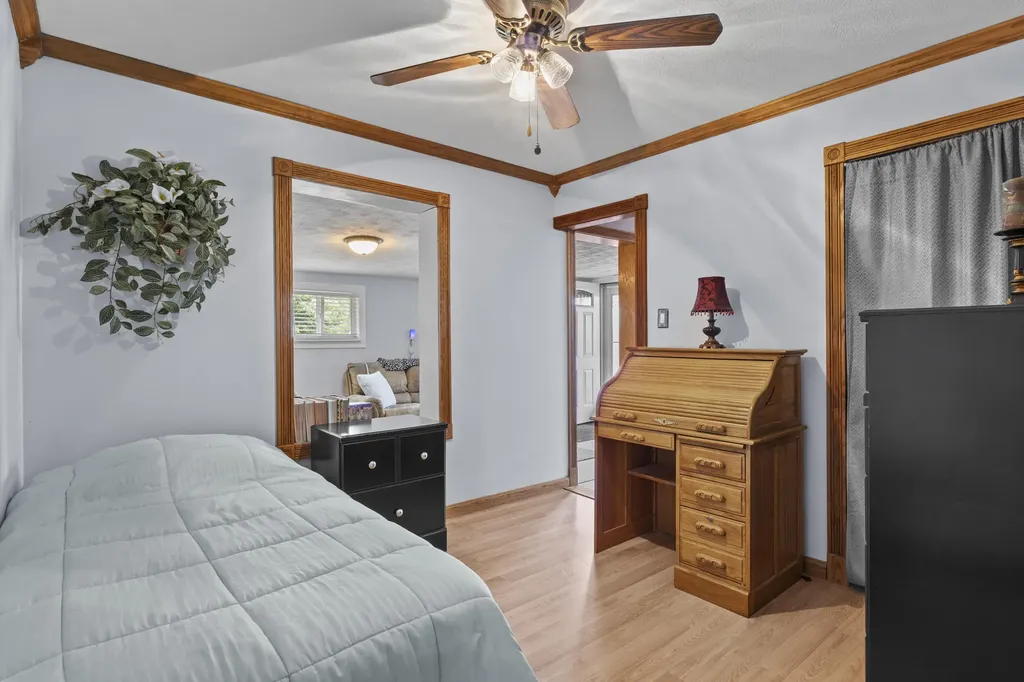 176 E Tiverton Way Lexington KY 40517
