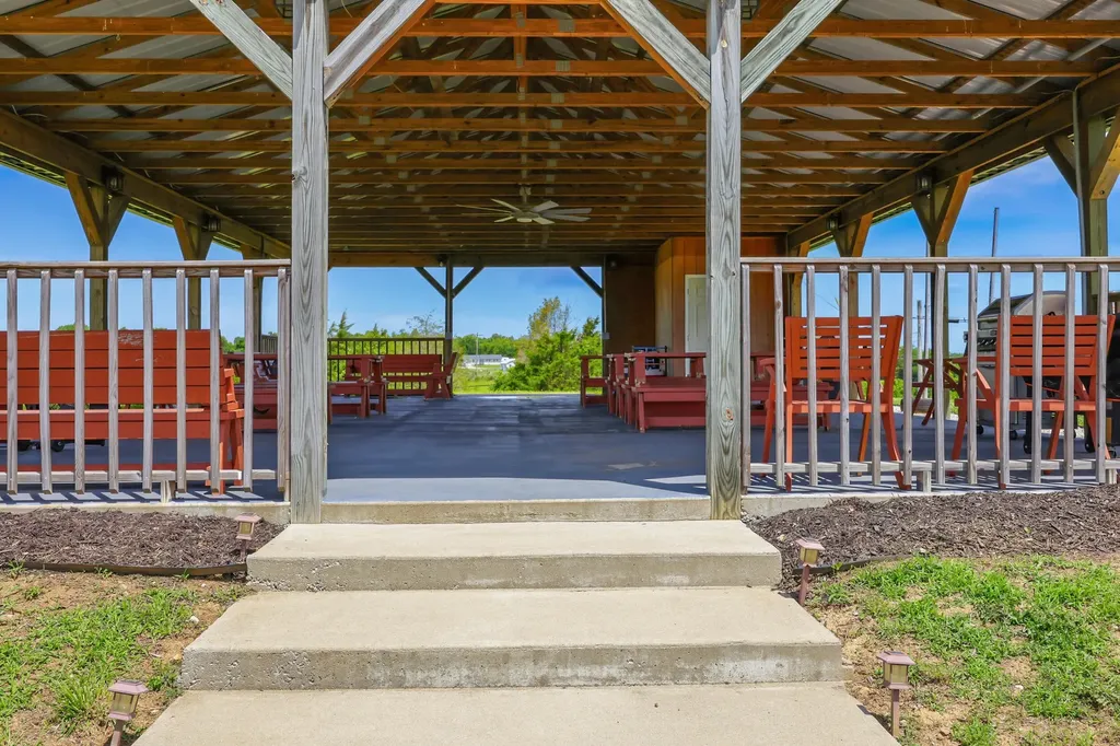 714 Cedar Ridge Road Stanford KY 40484