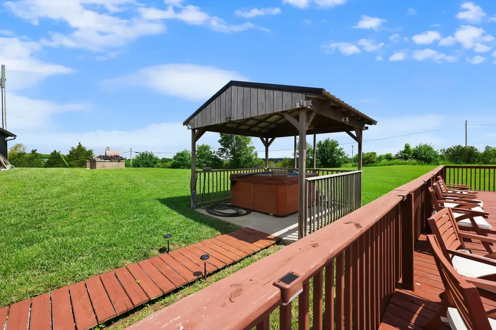 714 Cedar Ridge Road Stanford KY 40484