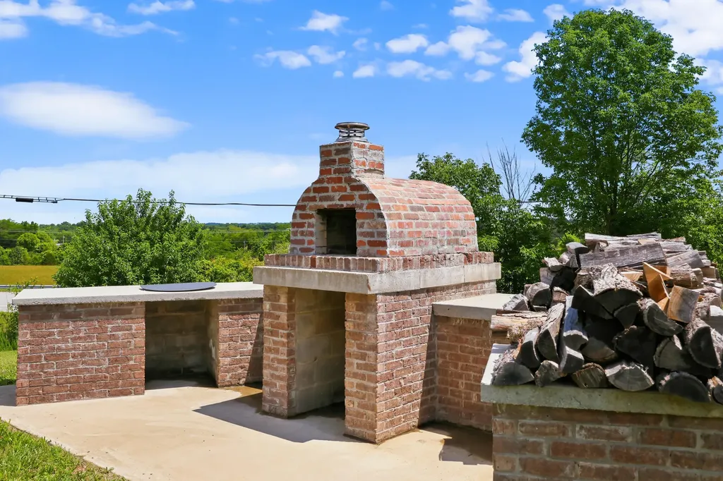 714 Cedar Ridge Road Stanford KY 40484
