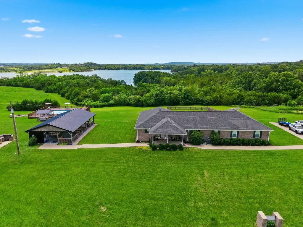 714 Cedar Ridge Road Stanford KY 40484