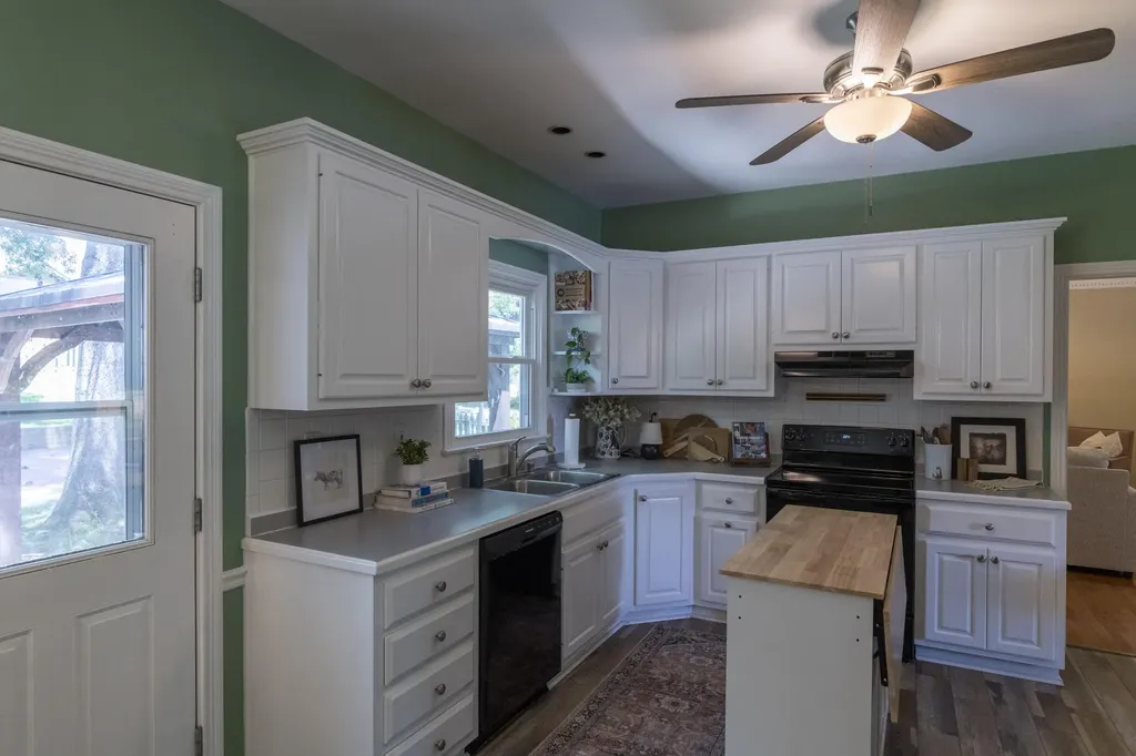 1457 Corona Drive Lexington KY 40514