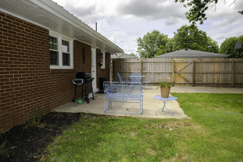708 Maple Avenue Danville KY 40422