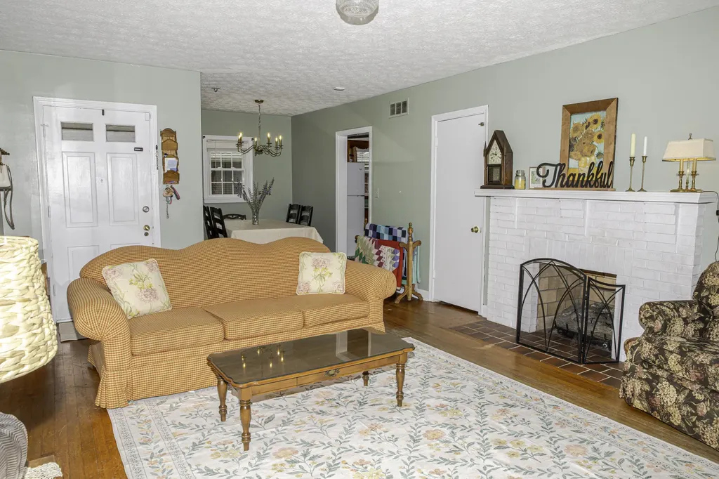 708 Maple Avenue Danville KY 40422