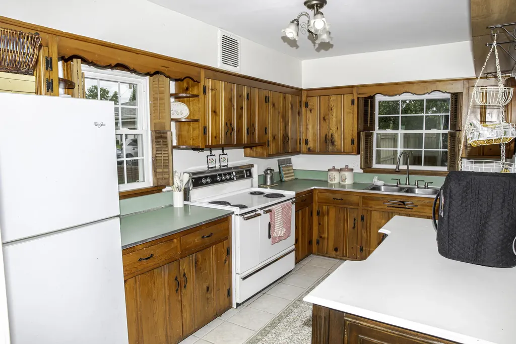 708 Maple Avenue Danville KY 40422