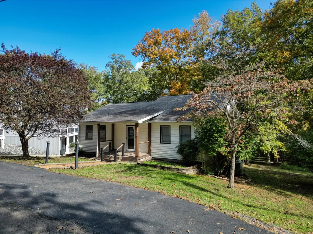 376 Peachtree Drive Benton KY 42025