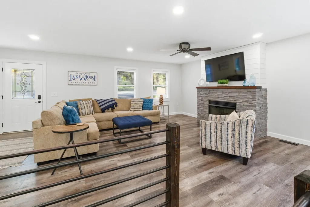 376 Peachtree Drive Benton KY 42025