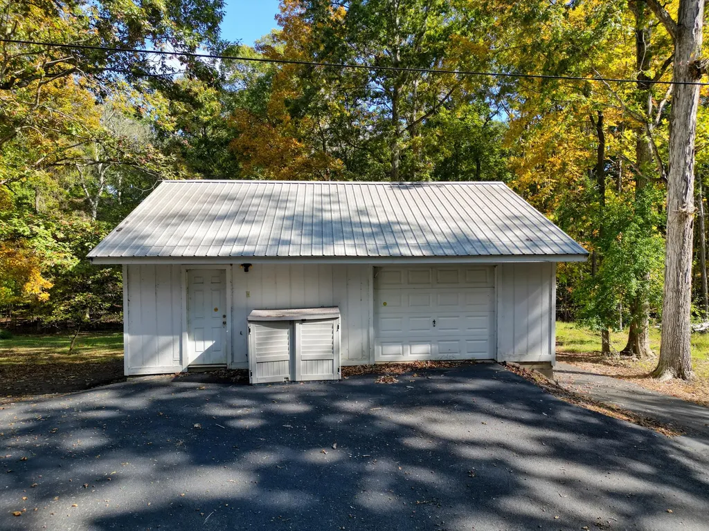 376 Peachtree Drive Benton KY 42025