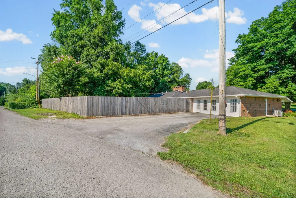 201 Marietta Drive Hopkinsville KY 42240
