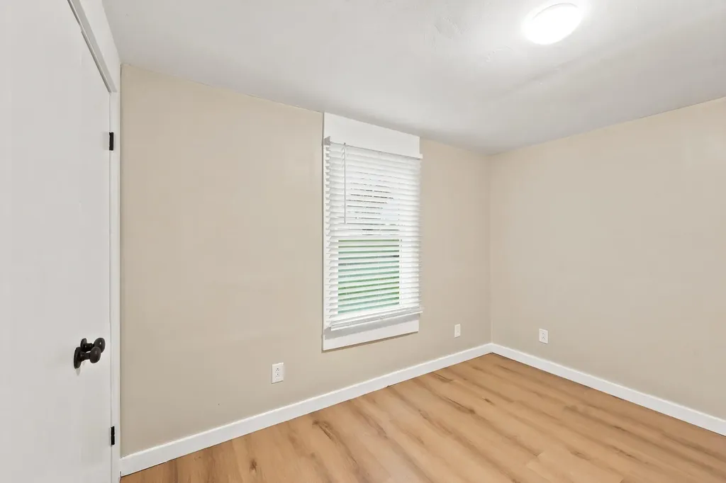 198 Hilltop Drive Winchester KY 40391