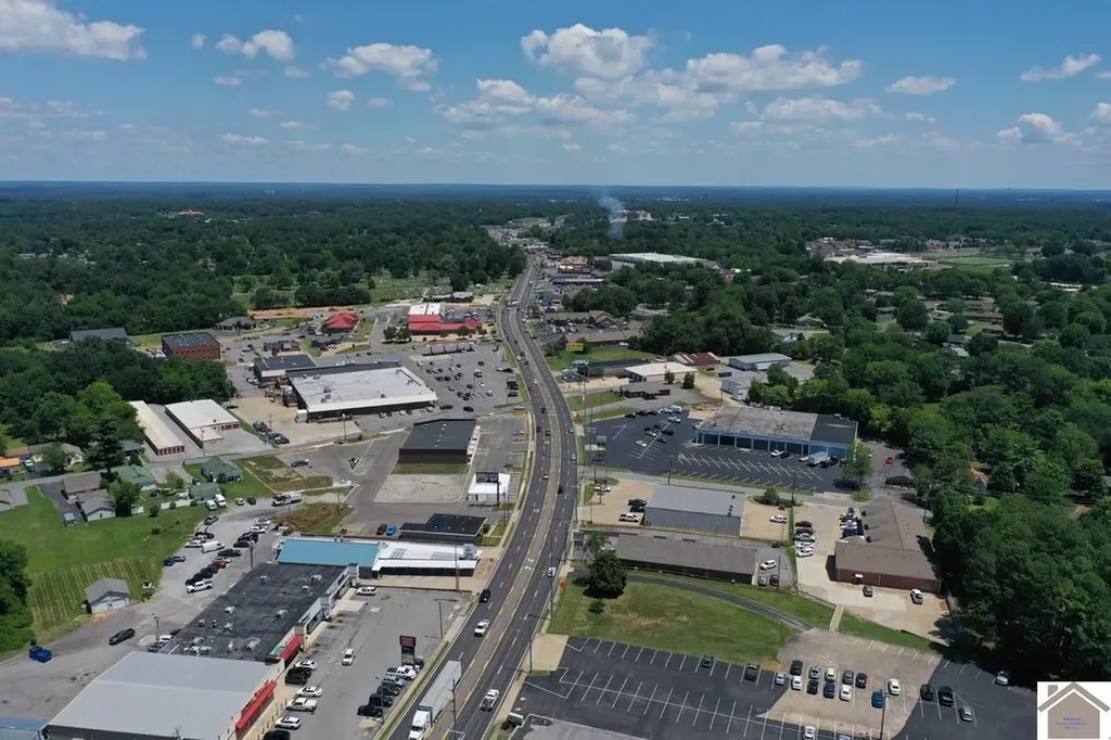 2911 Lone Oak Road Paducah KY 42003