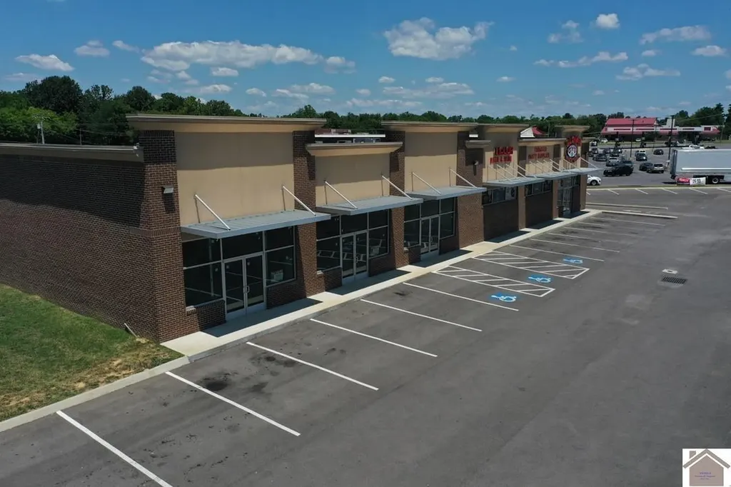 2911 Lone Oak Road Paducah KY 42003