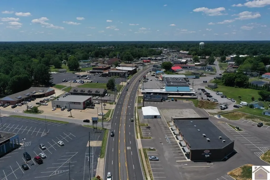 2911 Lone Oak Road Paducah KY 42003