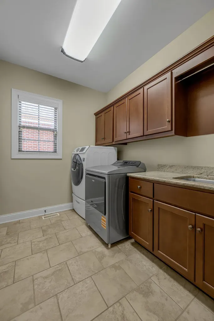 3753 Branham Park Lexington KY 40515