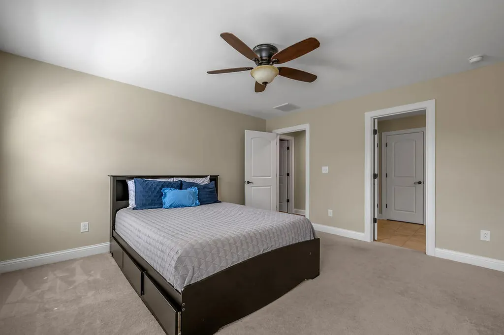 3753 Branham Park Lexington KY 40515