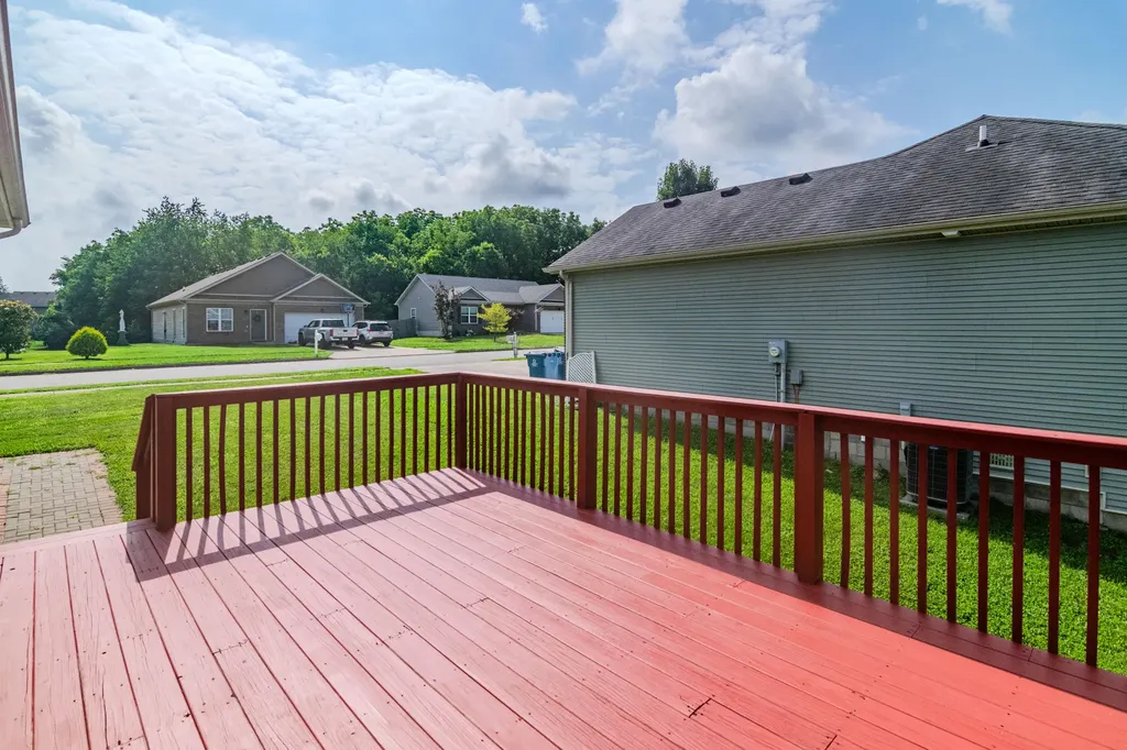 122 Nathan Hale Drive Georgetown KY 40324