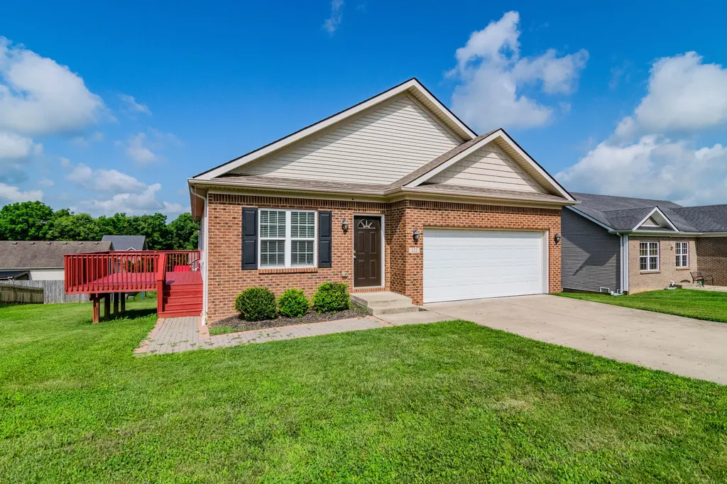 122 Nathan Hale Drive Georgetown KY 40324