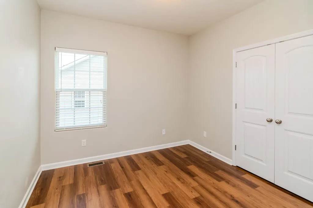 122 Nathan Hale Drive Georgetown KY 40324
