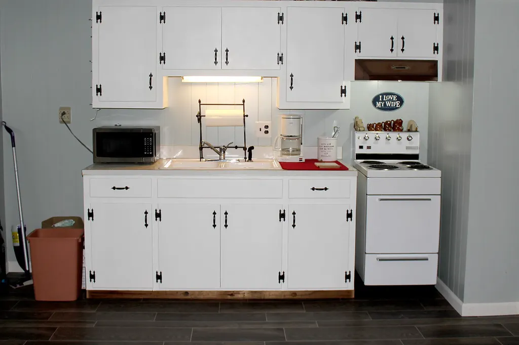 92 Hightide Lane New Concord KY 42076