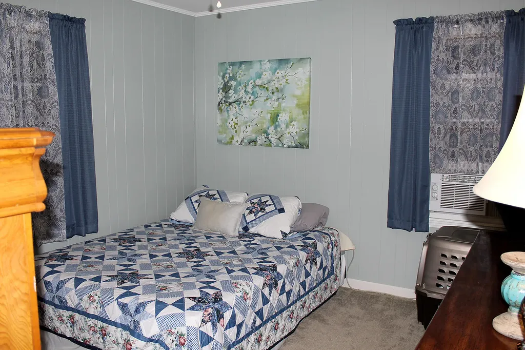 92 Hightide Lane New Concord KY 42076