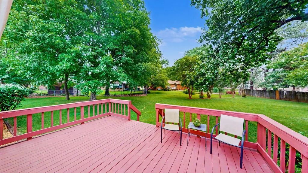 820 Sha-wa Court Murray KY 42071