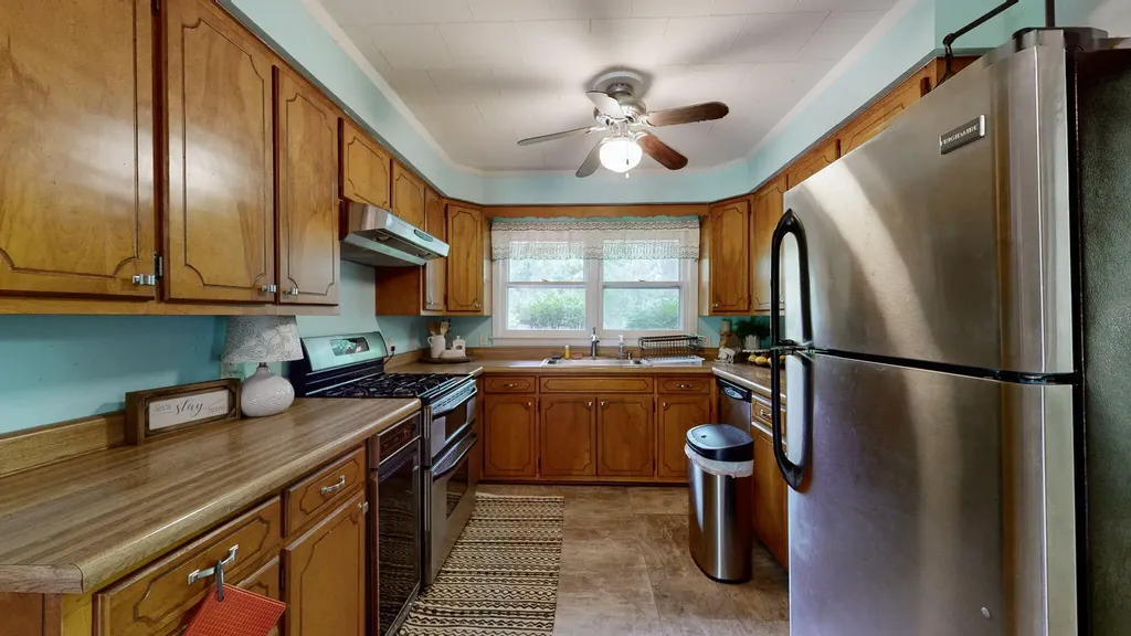 820 Sha-wa Court Murray KY 42071