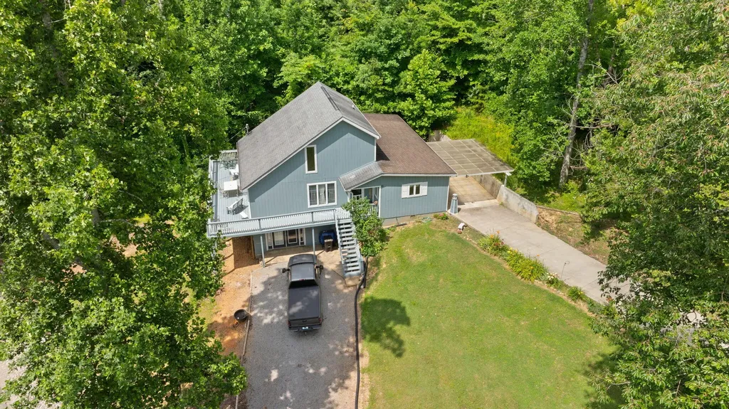 67 Balcony Bend Road Jamestown KY 42629