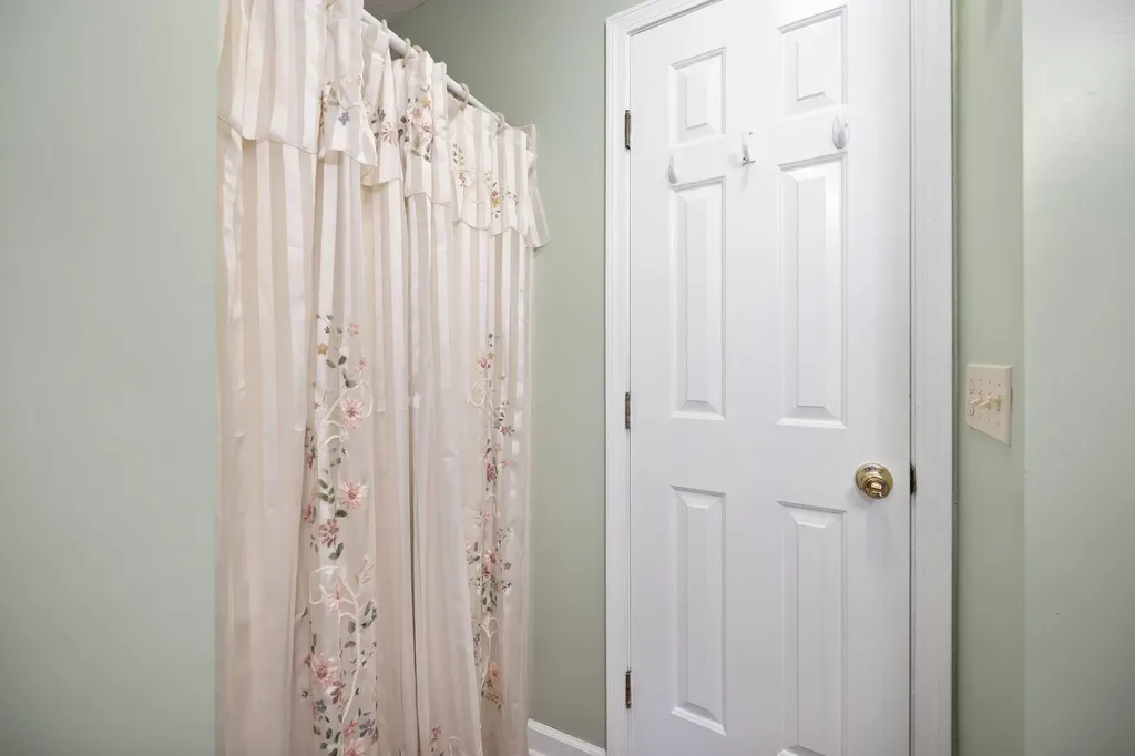 67 Balcony Bend Road Jamestown KY 42629