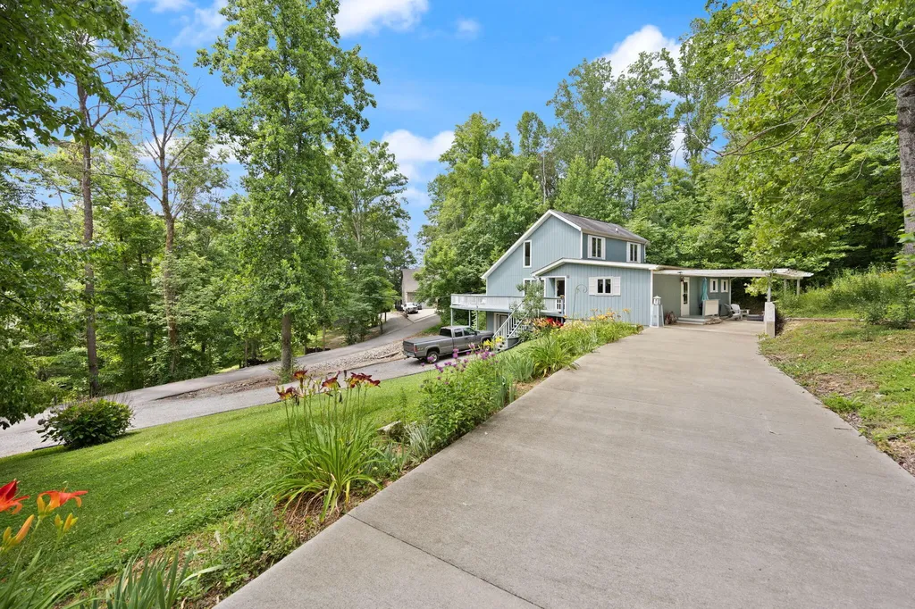 67 Balcony Bend Road Jamestown KY 42629
