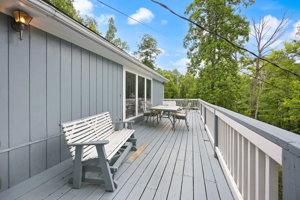 67 Balcony Bend Road Jamestown KY 42629