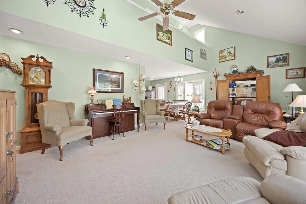 67 Balcony Bend Road Jamestown KY 42629