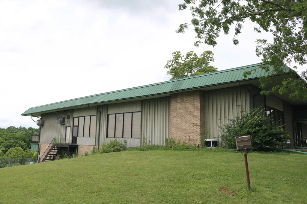 800 N Lakeshore Drive Carlisle KY 40311