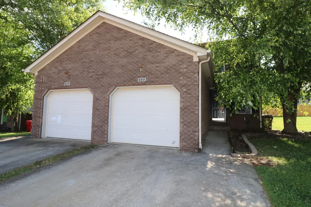 622 Miles Road Nicholasville KY 40356