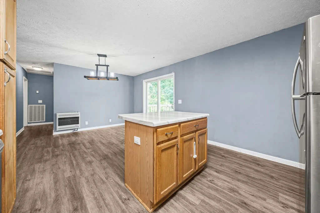 6190 Latham Road Hopkinsville KY 42240