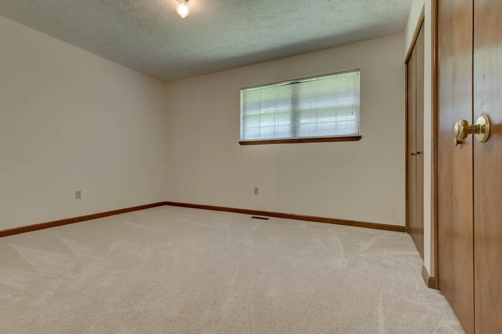 872 Stratton Lane Winchester KY 40391