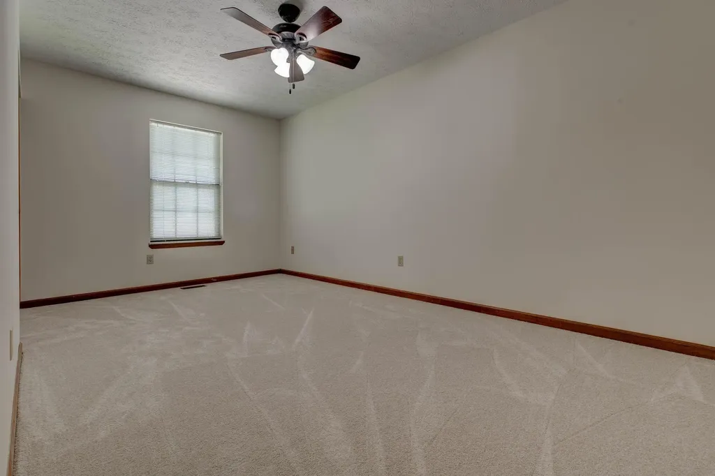 872 Stratton Lane Winchester KY 40391
