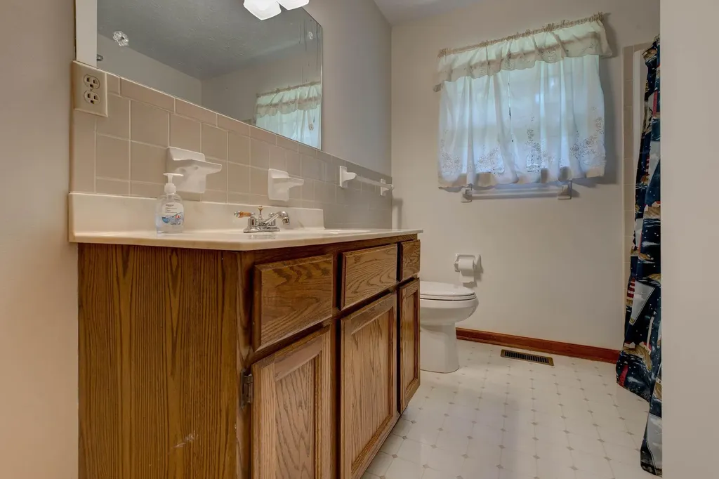 872 Stratton Lane Winchester KY 40391