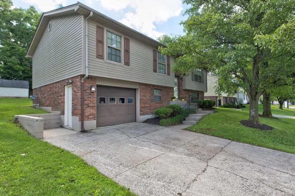 872 Stratton Lane Winchester KY 40391