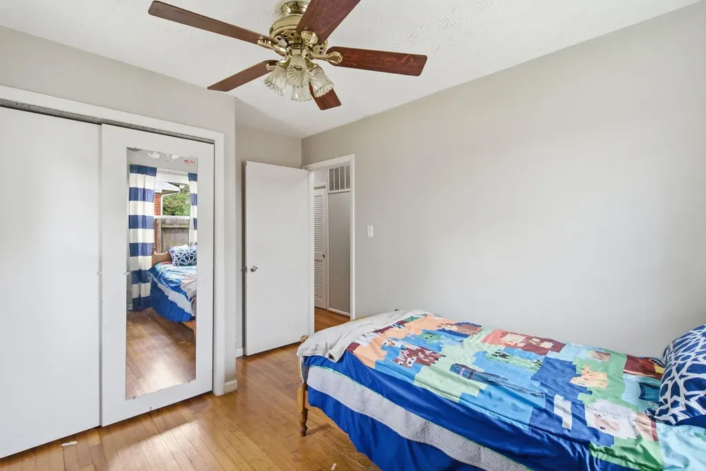 700 Dartmoor Court Lexington KY 40505