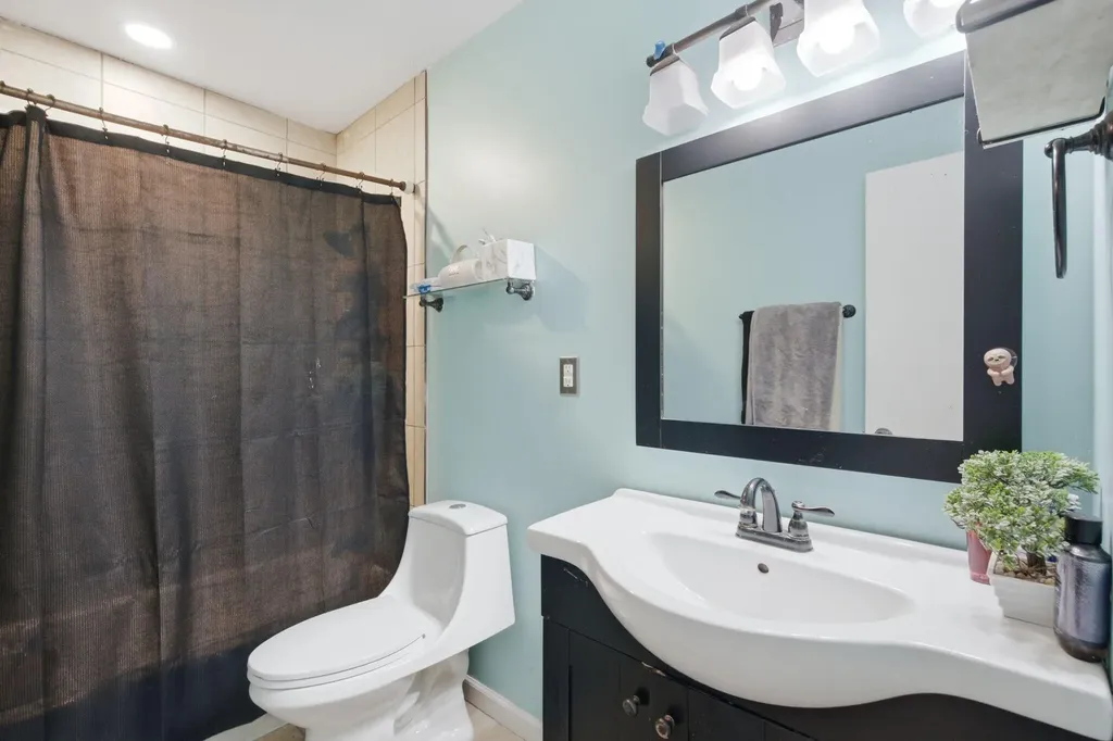 700 Dartmoor Court Lexington KY 40505